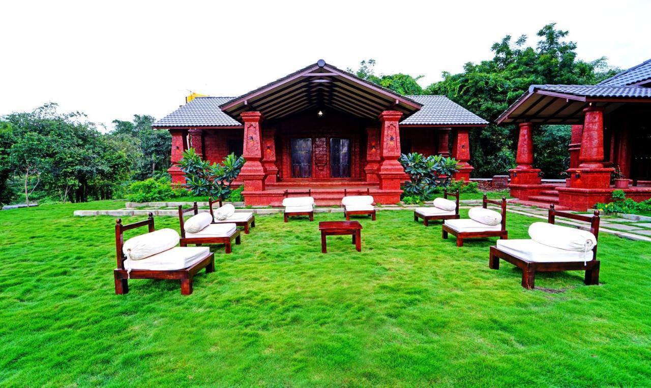 Siddhagiri Hotel And Resort Wai Экстерьер фото